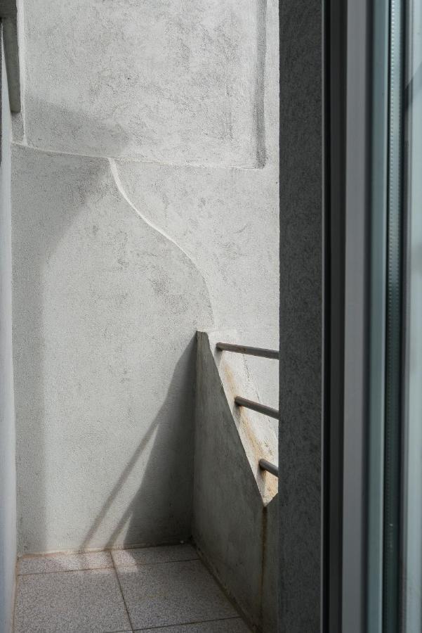 Host Wise - Sweet Bright Flats - City Center Porto Buitenkant foto